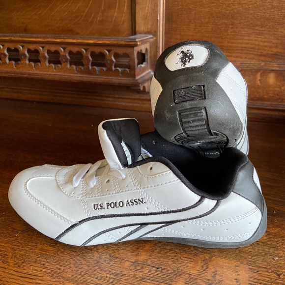 NWT - US POLO ASSN CASUAL SHOES - Picture 5 of 12